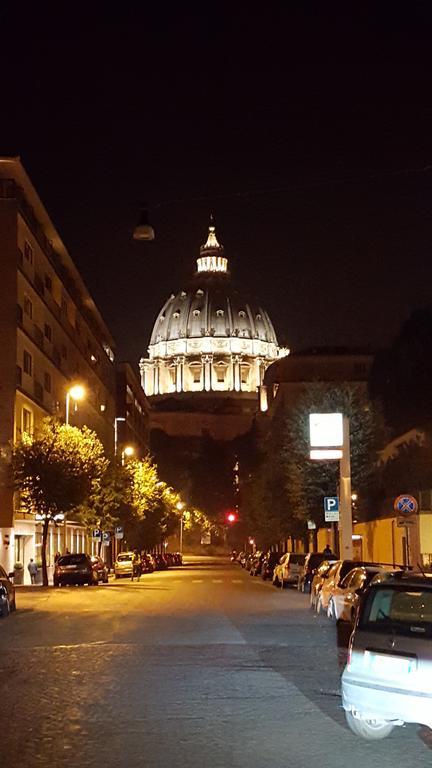 S Peter Nicolo' III Daire Roma Dış mekan fotoğraf